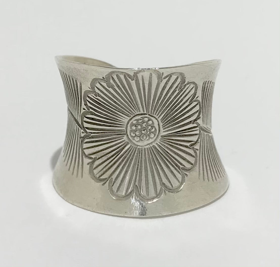 Thai Hill Tribe Silver Floral Ring